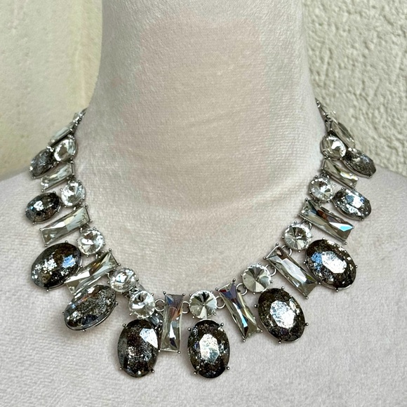 I.N.C - International Concept. NWT. Crystal W/ black freckles & Silver N… - Picture 2 of 4